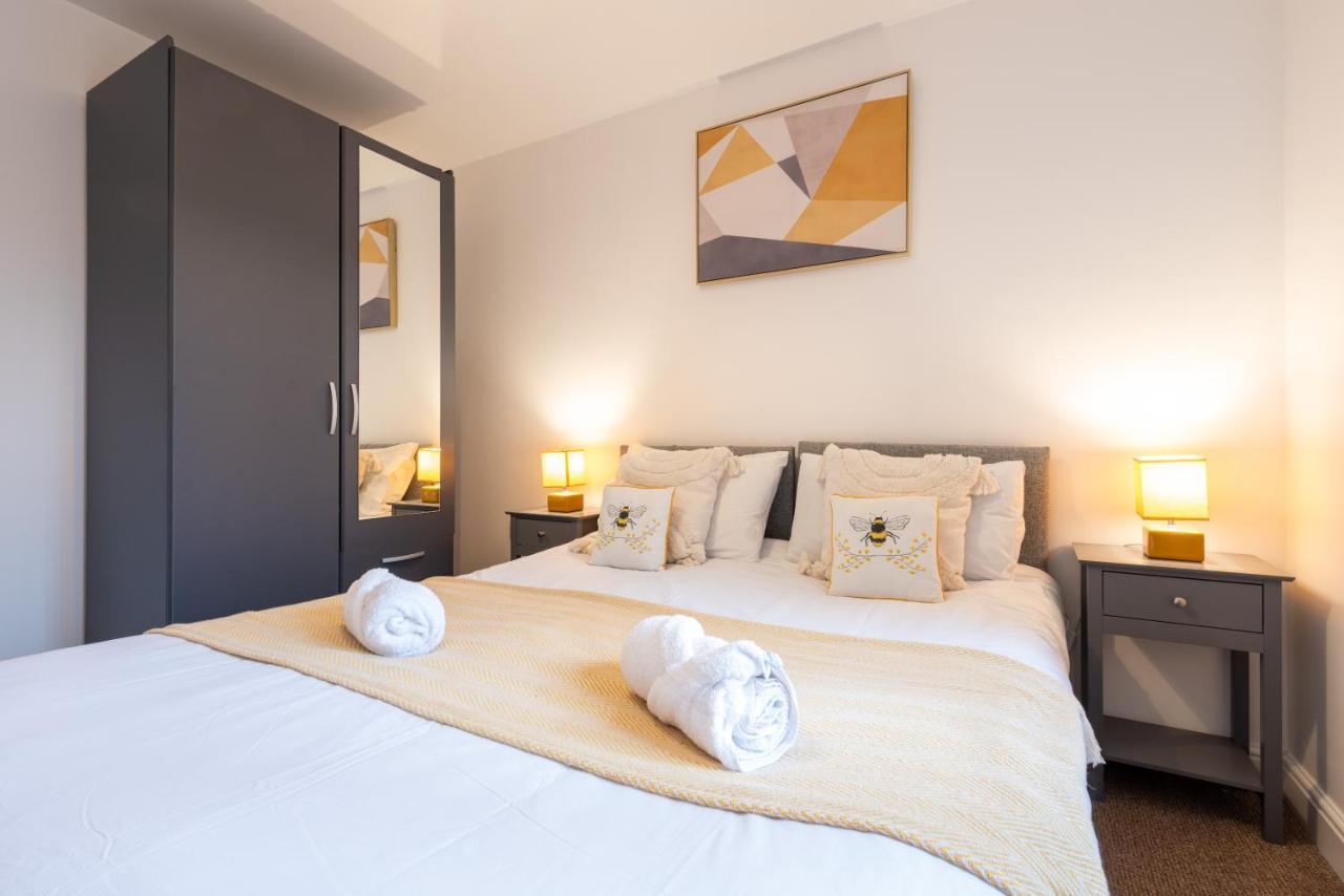 Ferienhaus Parking - Spacious - Smart Tv - Self Checkin - Garden - King *